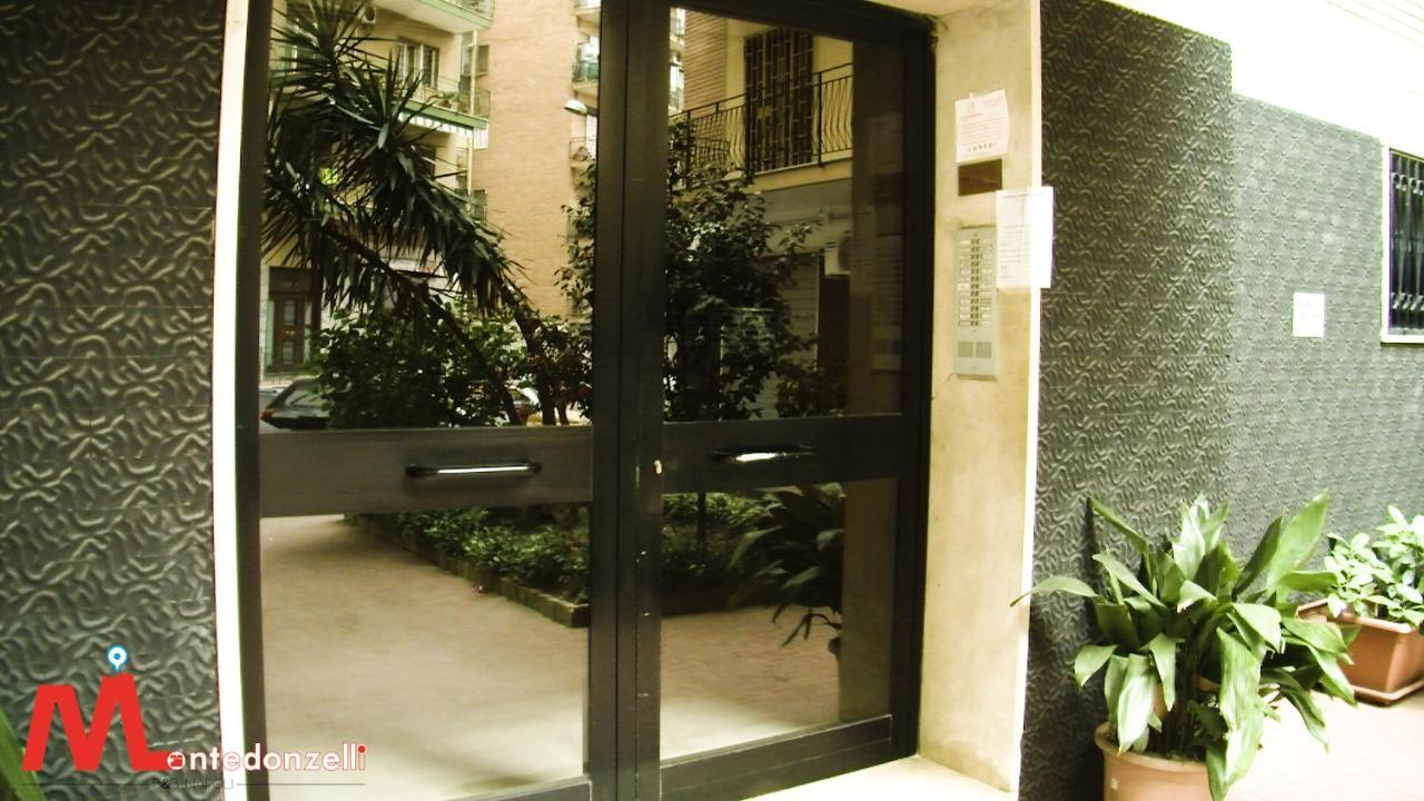 Montedonzelli B&B Napoli Eksteriør bilde